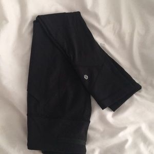 !!black lululemon leggings!!